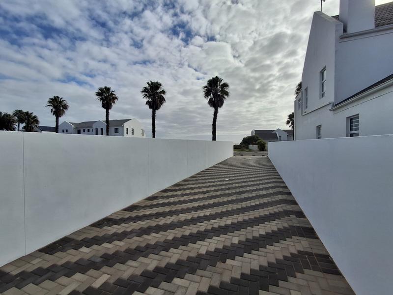 3 Bedroom Property for Sale in Golden Mile Western Cape